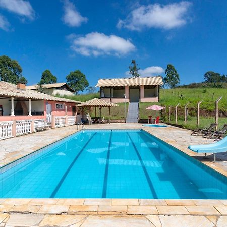 Hotel Fazenda Morada Do Imperador Барбасена Екстериор снимка