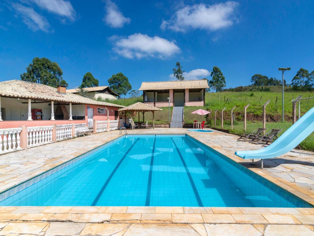 Hotel Fazenda Morada Do Imperador Барбасена Екстериор снимка